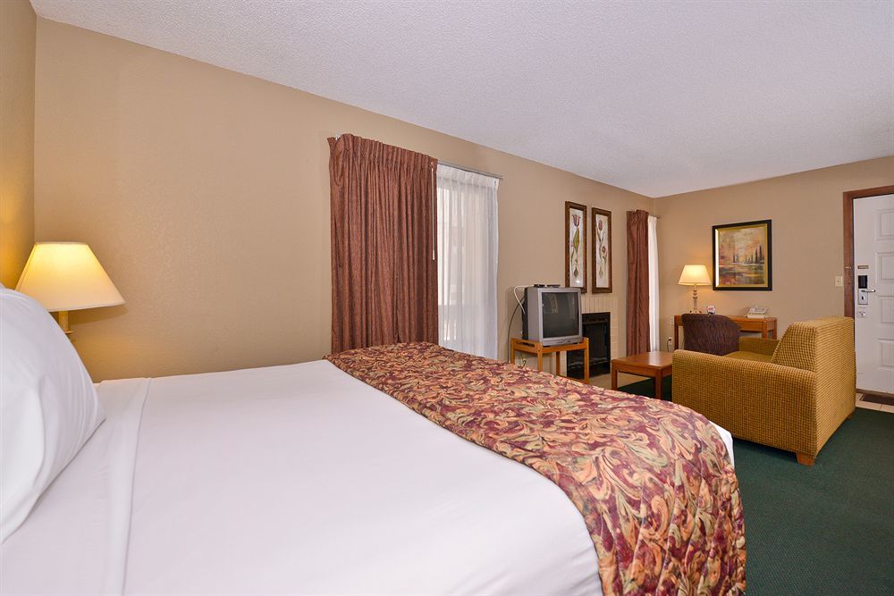 Mainstay Suites Springfield South - Battlefield Rd Zewnętrze zdjęcie
