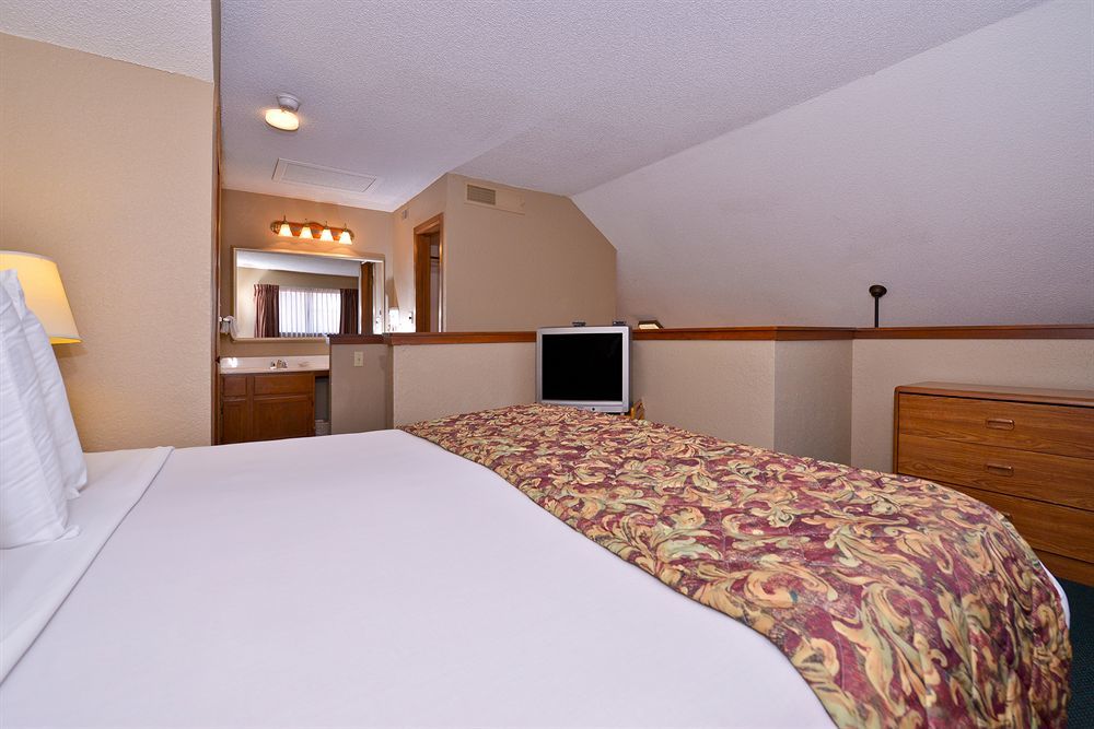 Mainstay Suites Springfield South - Battlefield Rd Zewnętrze zdjęcie