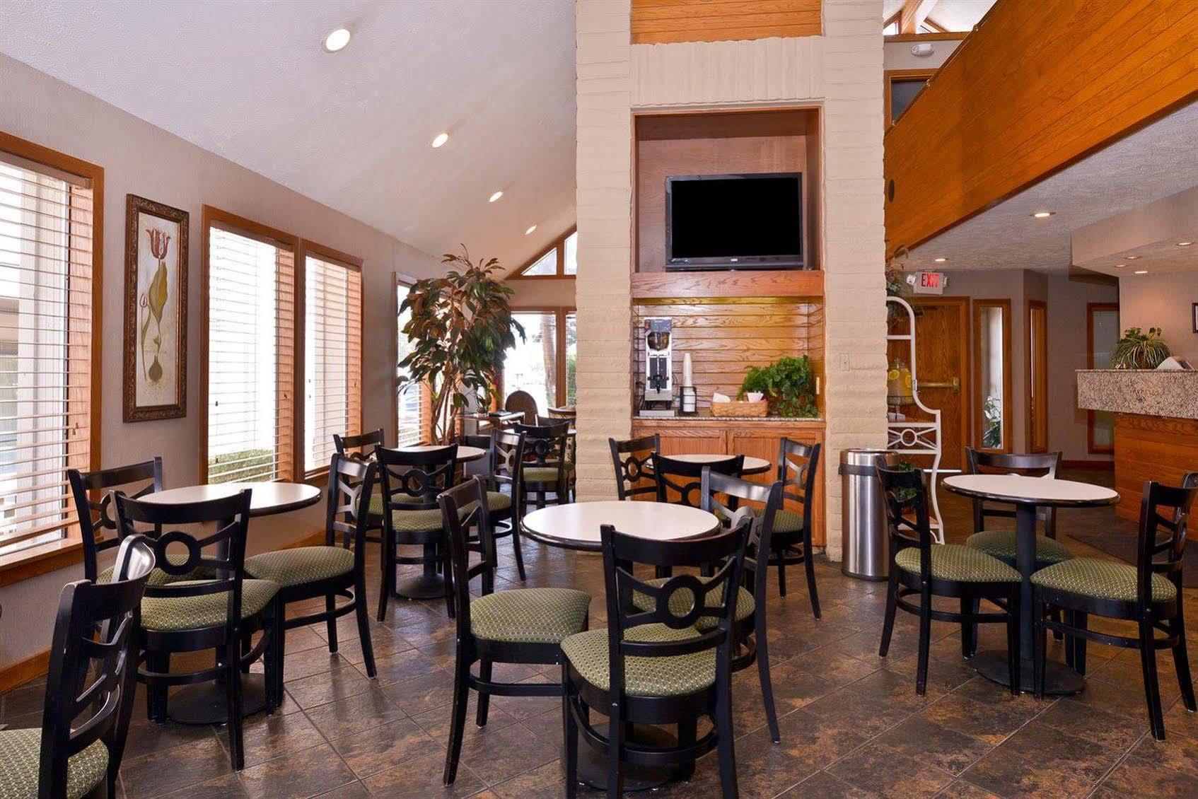 Mainstay Suites Springfield South - Battlefield Rd Zewnętrze zdjęcie