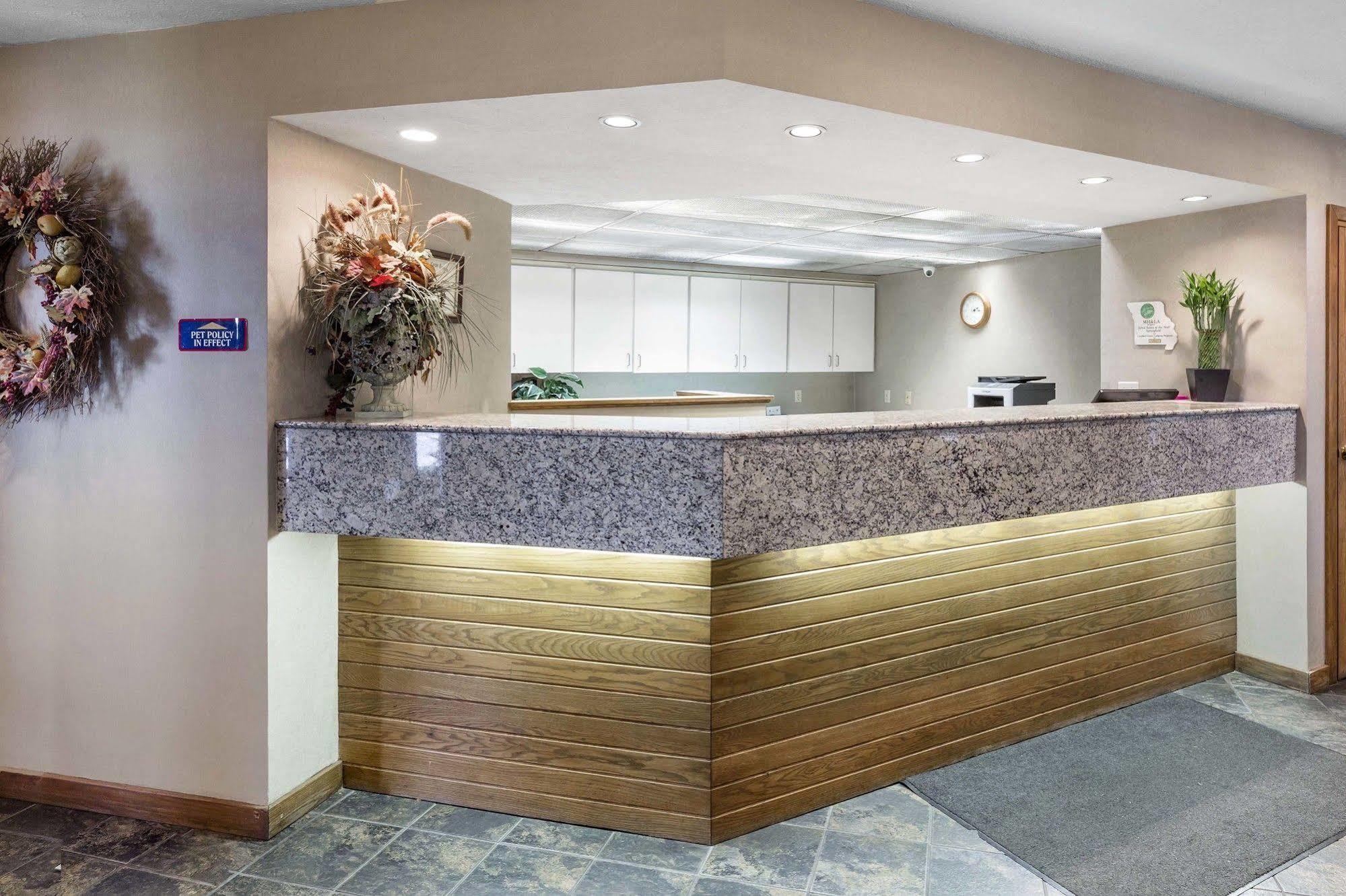 Mainstay Suites Springfield South - Battlefield Rd Zewnętrze zdjęcie